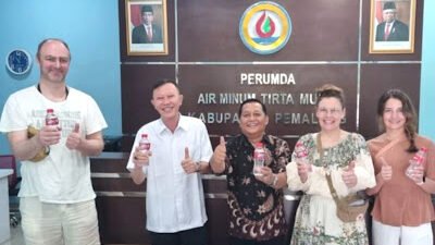 Wow !!! Air Mineral AJIBPOL Minuman Sehat Asli Pemalang, Kini Di Kagumi Hingga Warga Asing Denmark