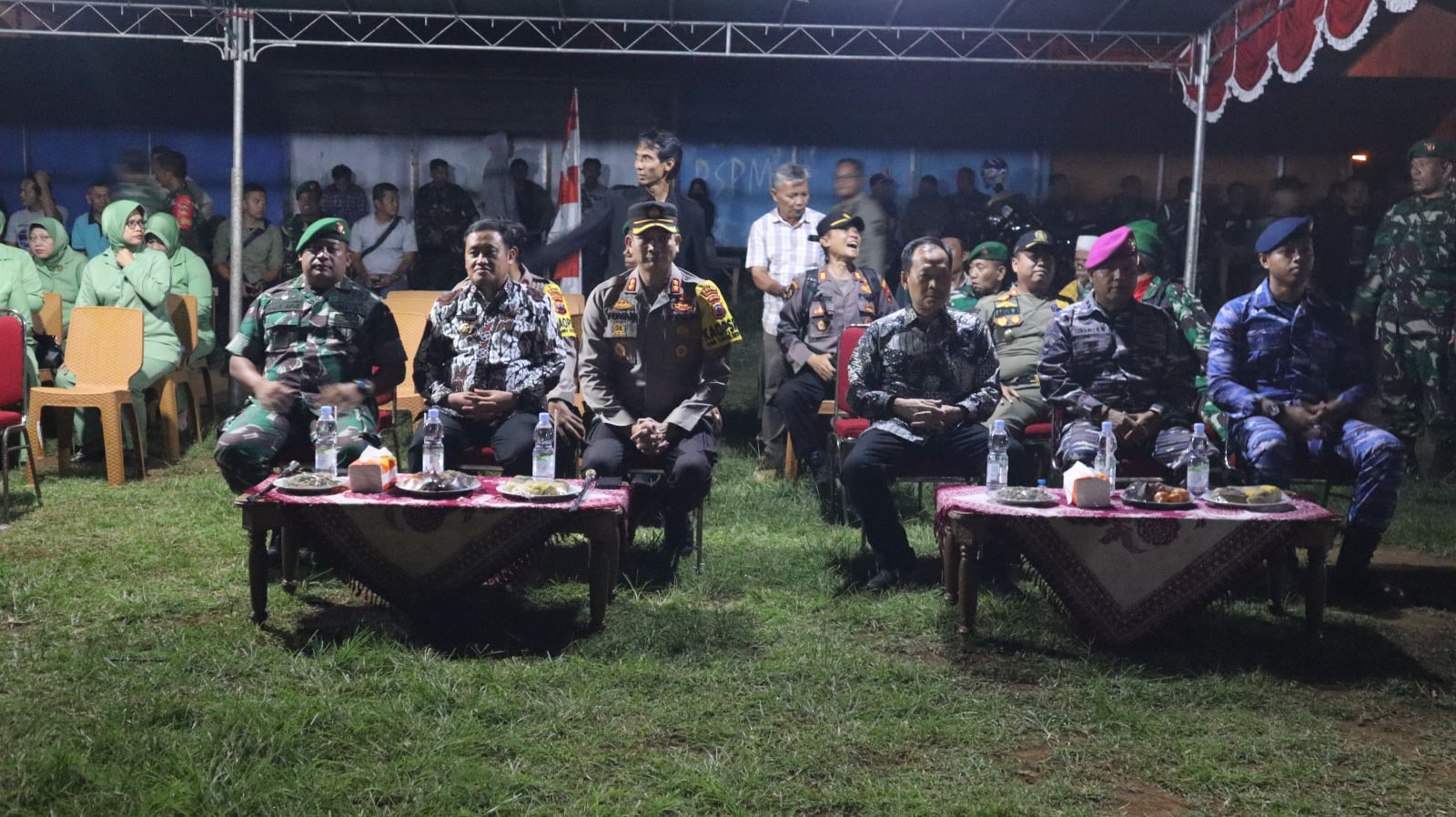 Bupati Pemalang Mansur Hidayat, Kodim (Dandim) 0711/Pemalang) Letkol Inf Ade Afri Verdaniex, S.I.P., Kapolres Pemalang AKBP Yovan Fatika H., Danyonif 403/WP Letkol Inf Zulkifli,