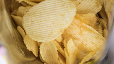 6 Makanan Ini Ternyata Bisa Tingkatkan Risiko Terkena Kanker
