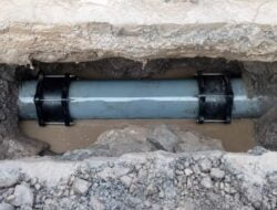 Pelanggan Kembali Nikmati Air Bersih, Perbaikan Pipa Saluran Air Bersih Di Surajaya Telah Selesai