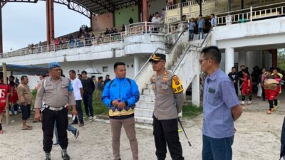Kapolres Dairi Cek Pengamanan Turnamen Sepak Bola di Stadiun Utama Sidikalang