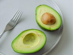 7 Manfaat Dan Kelebihan Buah Alpukat Untuk Kesahatan