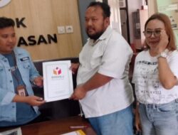 Relawan Sumail Center Beserta Tim TKN Paslon 02 Lapor Ke Bawaslu Terkaid Hilangnya 1.670 Apk
