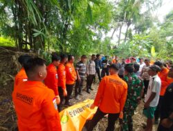 Tim SAR Gabungan Evakuasi Penemuan Mayat Perempuan Tanpa Identitas di Bendung Gerak Serayu
