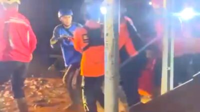 Malam Mencekam di Wangandowo: Banjir Bandang Merenggut 2 Nyawa