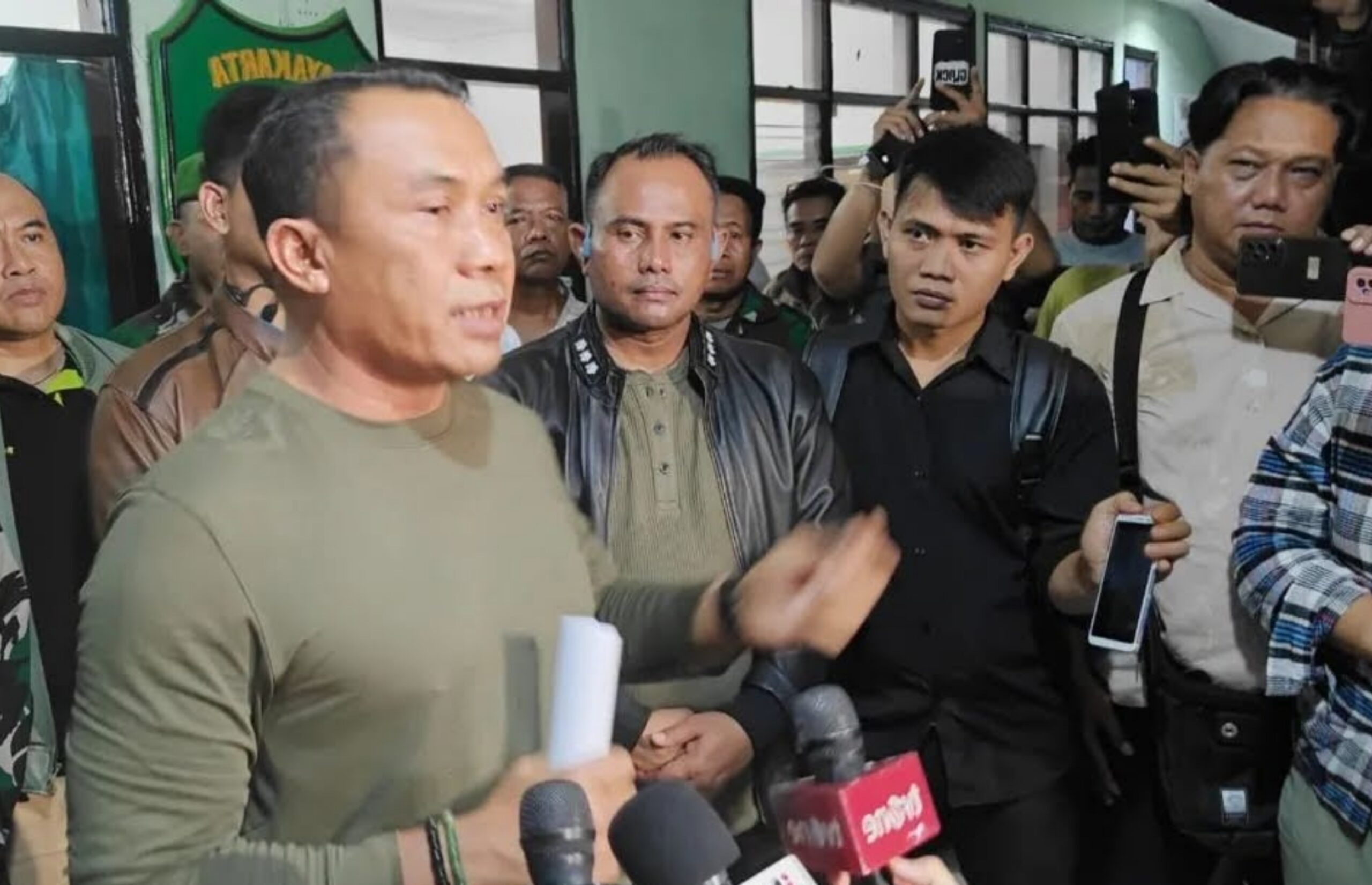 Amunisi Kadaluarsa memicu ledakan di gudang peluru TNI