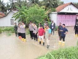 Tanggul Jebol 150 KK Terdampak Banjir di Cilacap