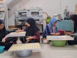 Ditengah Mahalnya Bahan Baku Produsen Kue Kering Rumahan Tetap Optimis
