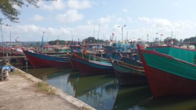 Sudah Lebih Dari 4 Bulan, Tangkapan Ikan Nelayan Cilacap Tidak Mencukupi Biaya Operasional