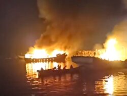 4 Kapal Nelayan Ludes Dilalap Api di Cilacap, 7 Damkar Diturunkan!