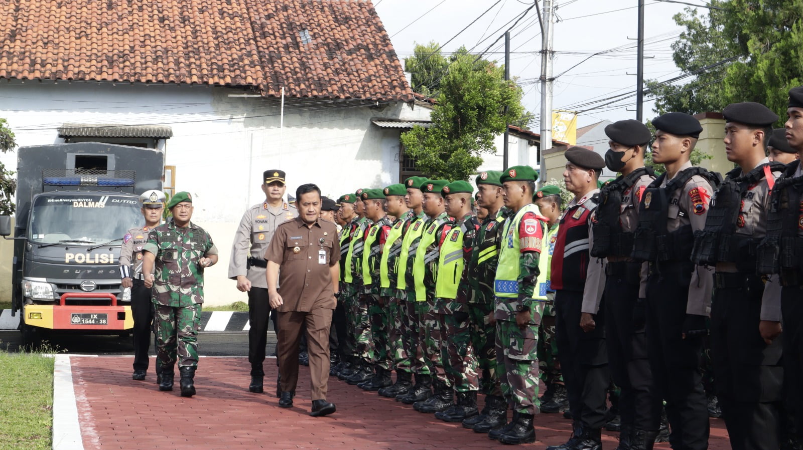 Apel Gelar Pasukan Ketupat Candi 2024