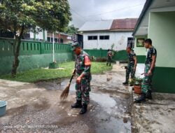 Dari Silaturahmi Menuju Aksi Nyata: Koramil 13/Pulosari Gelar Gotong Royong Kebersihan Makoramil