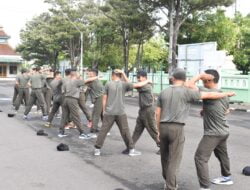 Tingkatkan Keahlian Prajurit Kodim Cilacap Gelar Pelatihan Beladiri Taktis