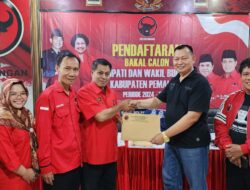 Pilkada 2024: Budi Harmanto Ambil Formulir Bakal Calon Bupati dari Partai PDI Perjuangan