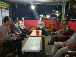 Wakapolres Singkawang Kompol Tri Prasetyo, S.I.K., M.H. Lakukan Supervisi Di Pos Pengamanan Lebaran