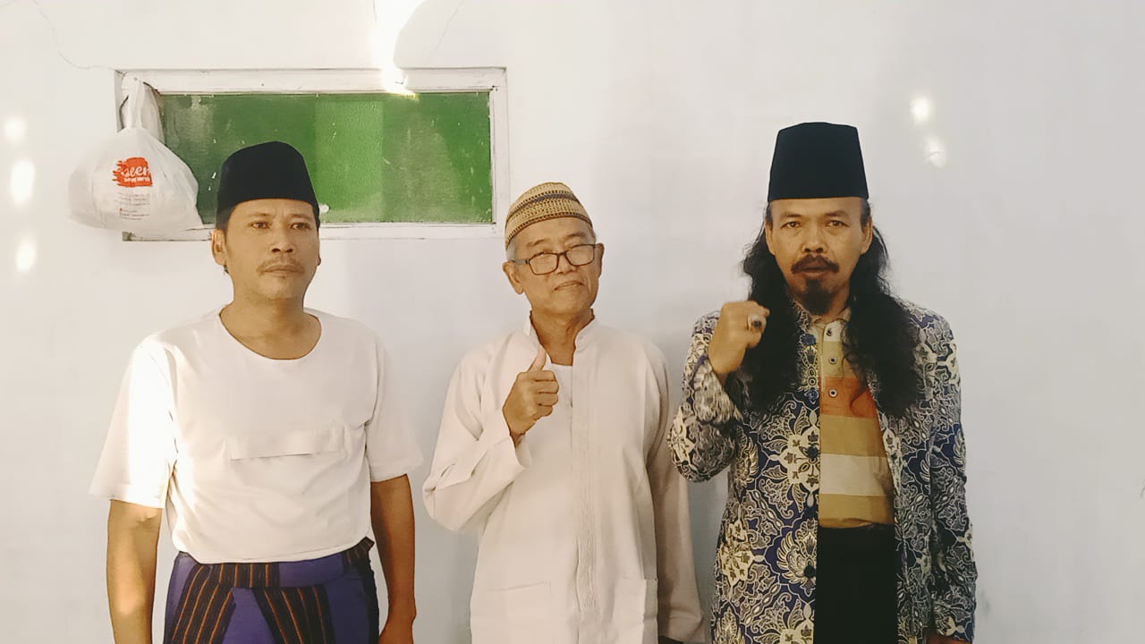 Tokoh Kyai dan Masyarakat Desa Purana