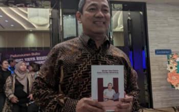 Hendi Launching Buku Model Tata Kelola Kota Cerdas
