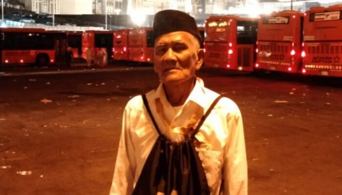 Kisah Tukang Becak Pemalang yang Mewujudkan Impian Ke Tanah Suci