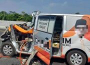 Tabrakan Ambulans dan Truk di Tol Pemalang-Batang Renggut 2 Nyawa