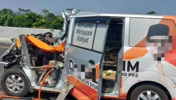 Tabrakan Ambulans dan Truk di Tol Pemalang-Batang Renggut 2 Nyawa