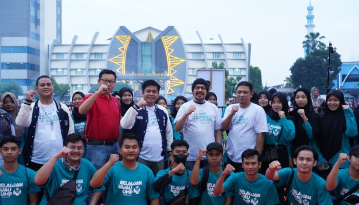 Tunjukkan Komitmen Terhadap Pelestarian Budaya UMP Terjunkan Relawan Hijau Dalam Gelaran 10 Ribu Lengger Bicara Banyumas