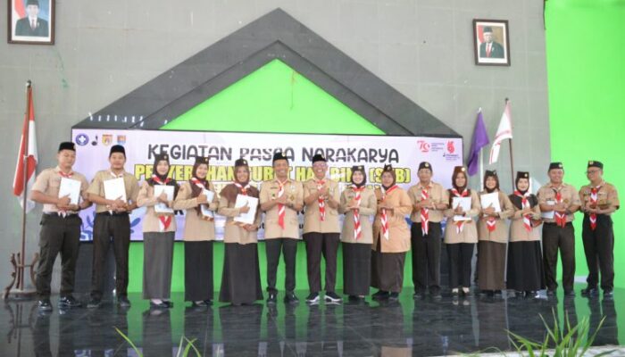 Berikan Perlindungan Serta Legalitas Lima Ratus Pembina dan Pelatih Pramuka di Cilacap Terima SHB – SHL