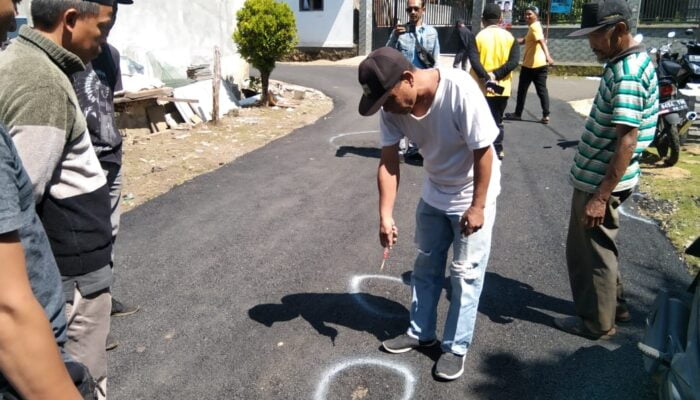 Pihak Ketiga Siap Penuhi Tuntutan Warga Terkait Pengerjaan jalan Desa Datar 