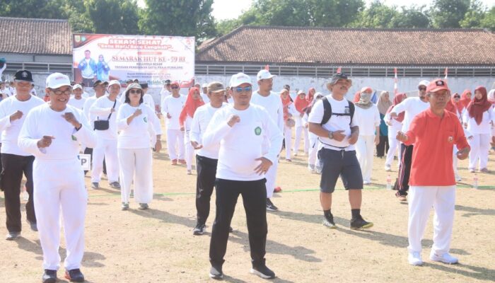 Semangat HUT RI! Bupati Pemalang Senam Bareng Yayasan Satya Praja