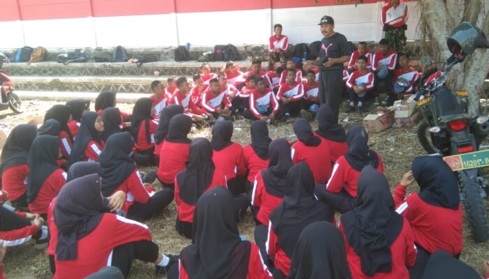 Kades Sikasur Belik Semangati Paskibraka Jelang HUT RI ke-79 Tahun 2024