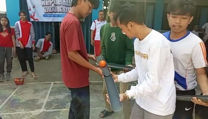 Estafet Kosakata Bahasa Korea Semarakkan HUT Kemerdekaan RI ke-79 di LPK Omoni Cilacap