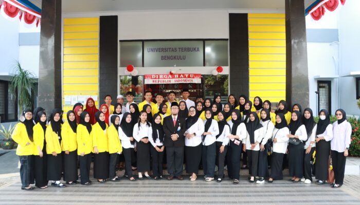 Raih Impian Pendidikan Tinggi Tanpa Batas Usia di UT Bengkulu