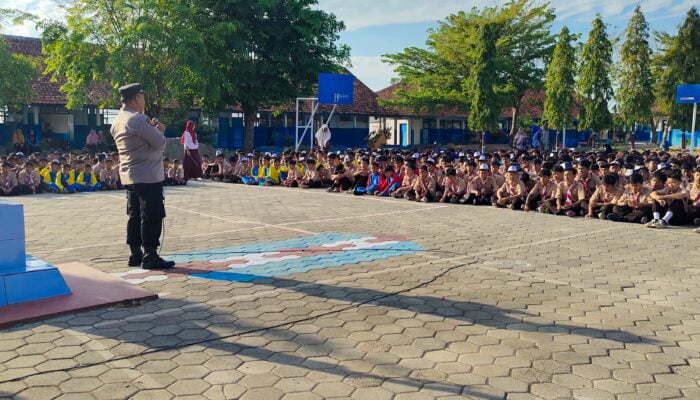 Perihal : Sosialisasi Undang undang Informasi dan Transaksi Elektronik (ITE), Pornografi, anti Buliying” kepada Murid murid  SMP NEGERI 06 PEMALANG”