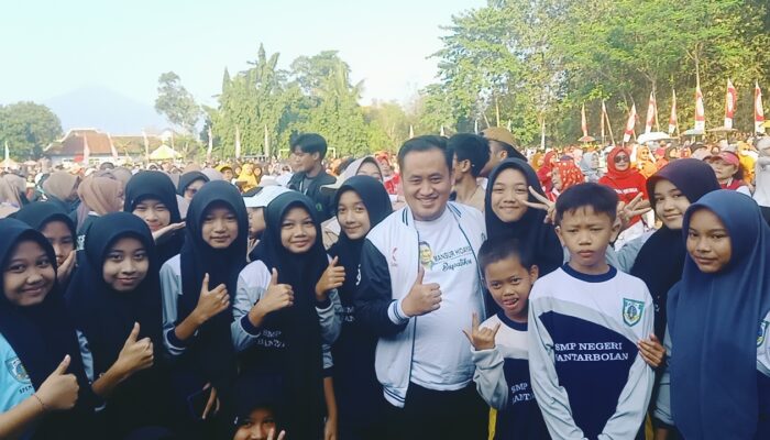 Bantarbolang, Semarak ! Meriahkan Senam Massal dan Jalan Sehat Bersama Bupati