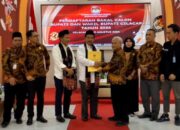 ISO Paslon Yang Pertama Mendaftar ke KPU Cilacap di Hari Kedua