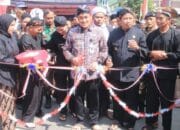 Lestarikan Tradisi, Bupati Mansur Lepas Peserta Kirab Klambu di Cikadu
