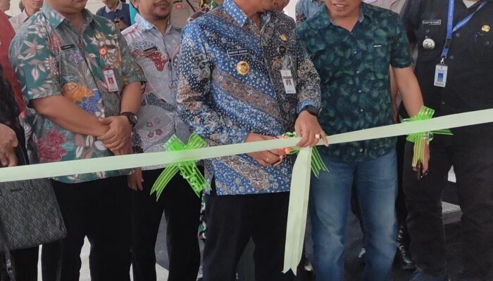 Bupati Pemalang Resmikan Tempat Pengolahan Sampah Terpadu di Desa Randudongkal
