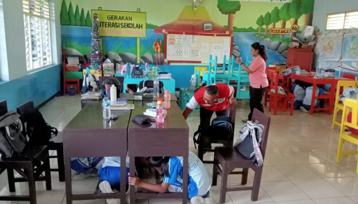 Gandeng PMI TK – SD Maria Immaculata Cilacap Simulasikan 4B Peringatan Dini Gempa Tsunami