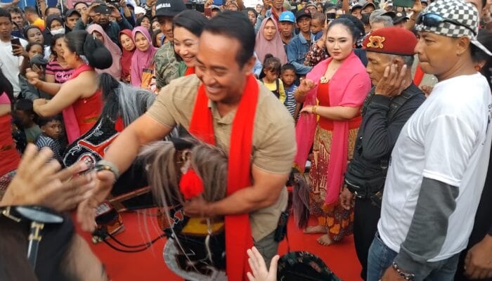 Apabila Terpilih Menjadi Gubernur, Andika Perkasa Akan Kembangkan Potensi Ebeg di Cilacap