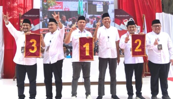 Survei LSI: Pasangan Vicky Prasetyo dan Anom Widiyantoro Naik, Elektabilitas Mansur Hidayat Masih Unggul !