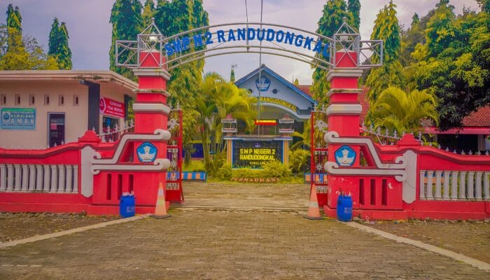 Diduga SMP N 2 Randudongkal Pungut Biaya Ijazah dari Wali Murid !