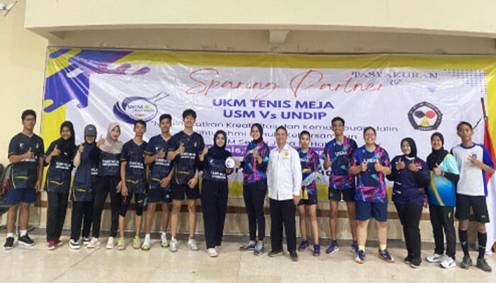 UKM Tenis Meja USM Gelar Pertandingan dengan UNDIP