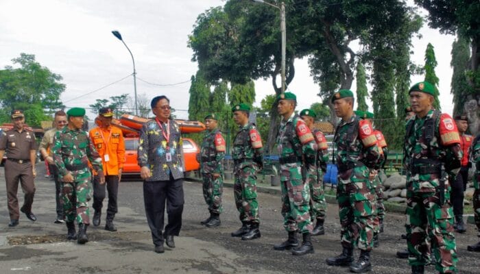 Drs. Supaat Pimpin Apel Gelar Pasukan dan Peralatan Penanggulangan Bencana 2024 di Kodim Pemalang