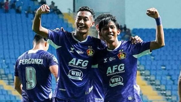Gol Bunuh Diri dan Kartu Merah Hiasi Kemenangan Telak Persik atas Borneo FC