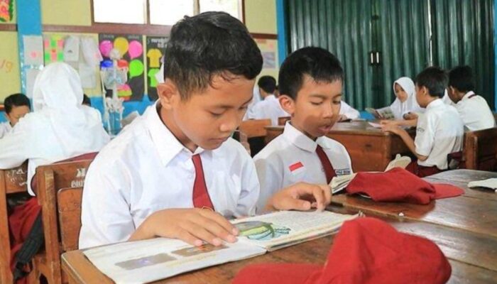 Waspadai Pungli di Sekolah! Ketua Ormas Laskar Tawang Alun Pemalang; LKS Bukan Buku yang Harus Dibeli
