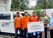 BRI Serahkan Ambulans untuk Mendukung Aksi Kemanusiaan di Pemalang