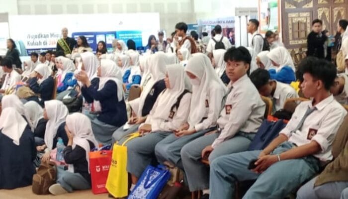 Ribuan Siswa Ikuti Pekan Pendidikan Tinggi Jakarta (PPTJ) Ke-20 Tahun 2025