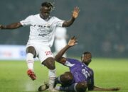 Persik vs Persis Solo di Liga 1: Gol Dianulir dan Drama Kartu Merah