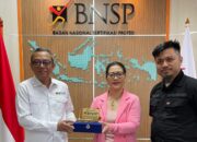 LSP Binatu Indonesia Terima Sertifikat Lisensi dan Plakat Dari BNSP, Siap Ciptakan Profesionalisasi Industri Laundry
