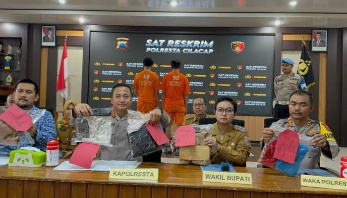 Wakil Bupati Cilacap Apresiasi Kinerja Polresta Cilacap Ungkap Dua Kasus Pencabulan Anak di Bawah Umur Salah Satu Tersangka Oknum Guru