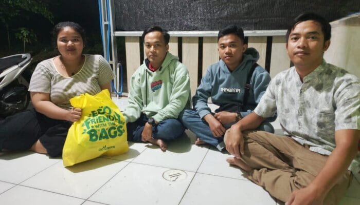 Terkait Kabar Susu Kadaluwarsa, Alfamart Bantarbolang Sampaikan Permohonan Maaf Kepada Konsumen